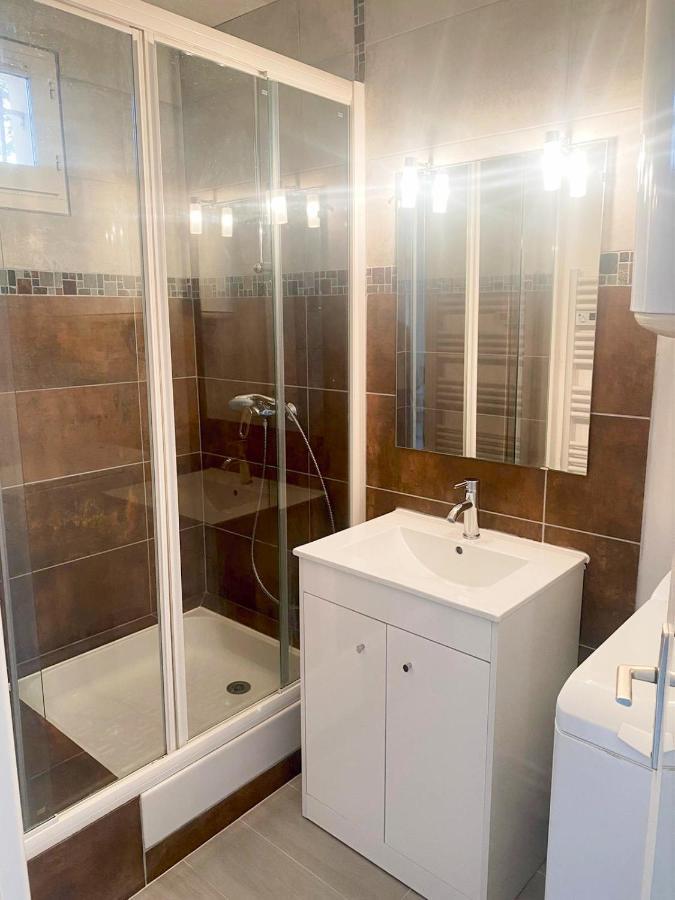 Appartement Frejus Avec Jardin, Piscine, Plage, Tennis Екстериор снимка
