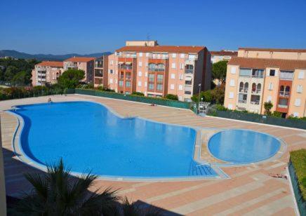 Appartement Frejus Avec Jardin, Piscine, Plage, Tennis Екстериор снимка