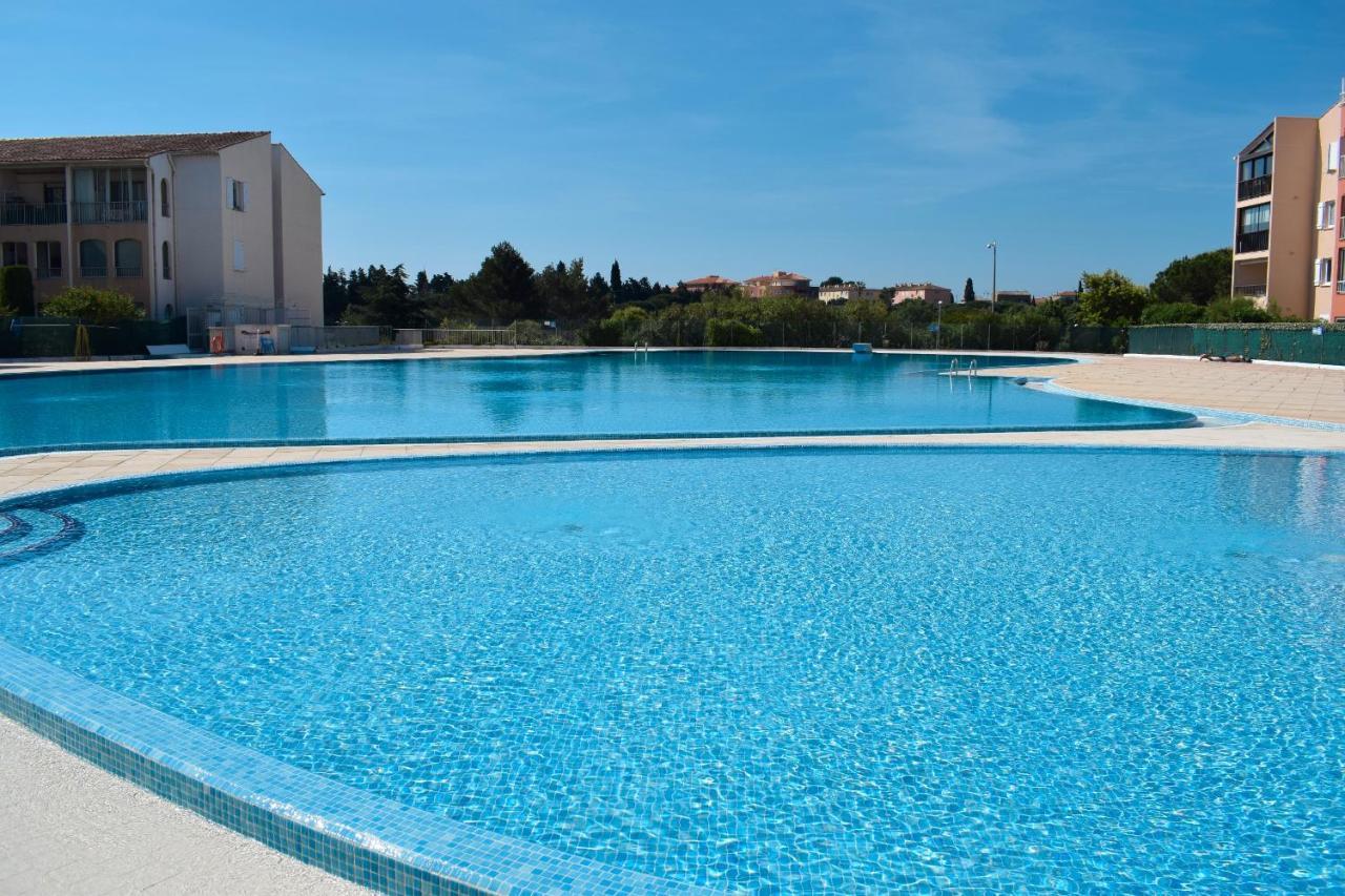 Appartement Frejus Avec Jardin, Piscine, Plage, Tennis Екстериор снимка